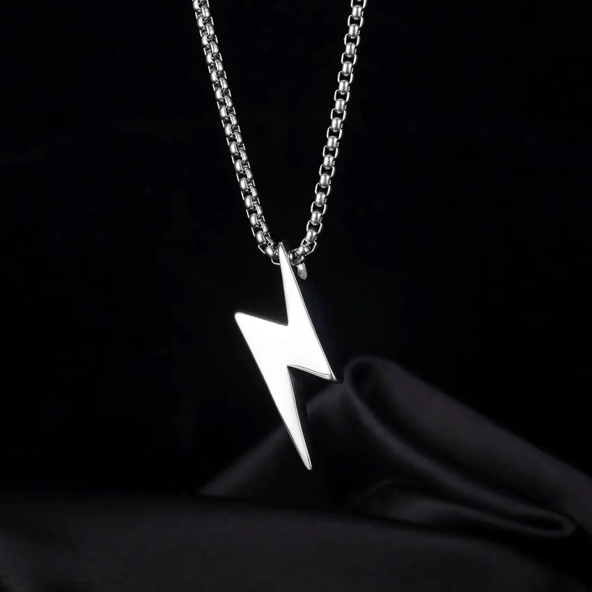 Punk Gold Plated Lightning Bolt Necklace Stainless Steel Black Plated Flash Lightning Charms Pendant Cool Link Chain Men Jewelry