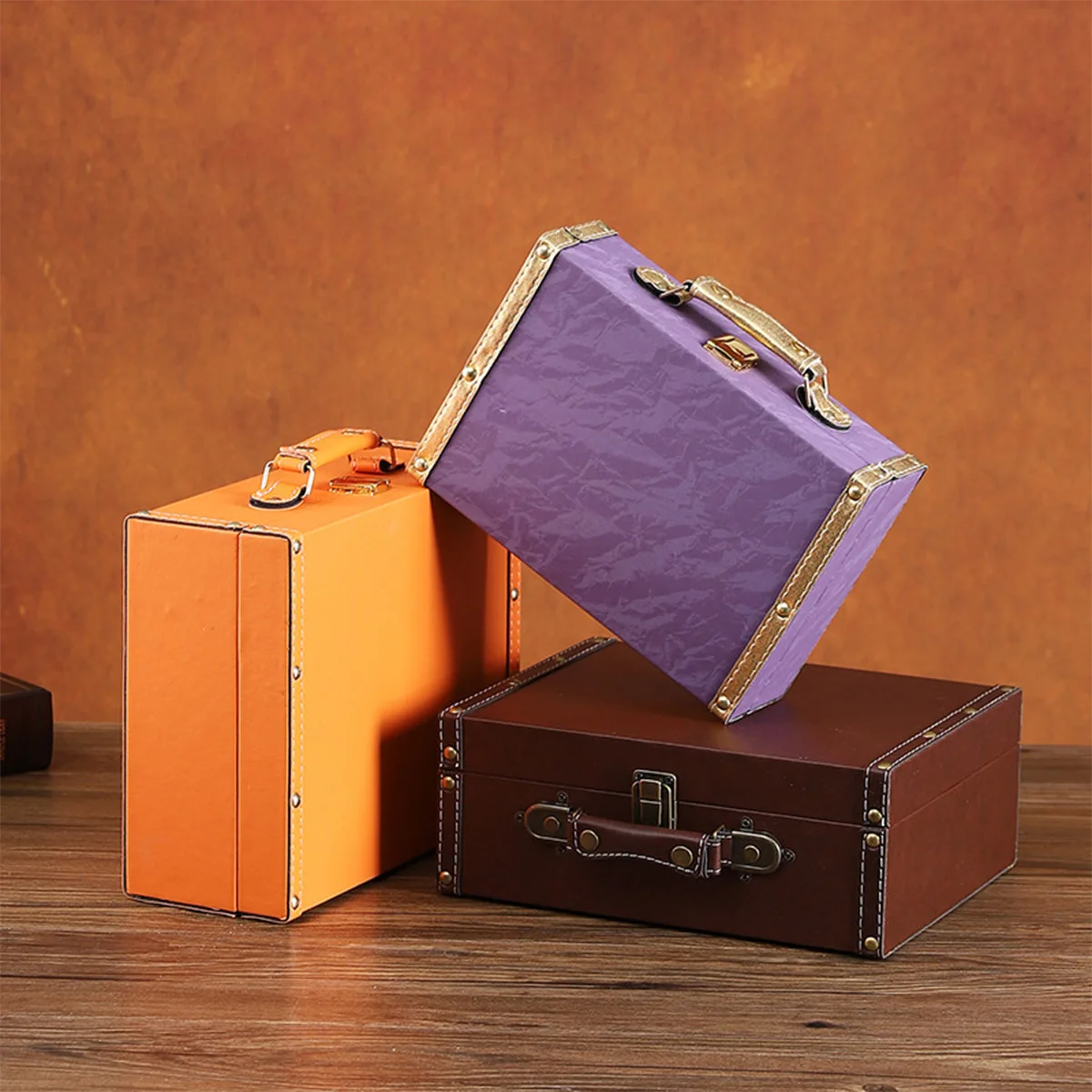 

Vintage Wooden Storage Box, Decorative Jewelry Wooden Chest for Girl Ladies Women Home Decoration European Style Wooden Suitcase