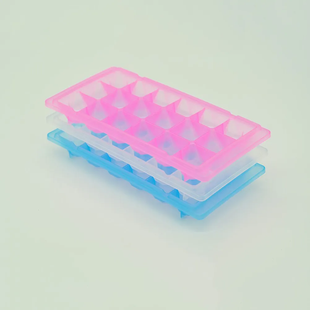 18 Slot Ice Cube Tray Made of Food Grade PP Material High Tenacity Non Deformable Easy Clean Multi Use Mold for Ice Chocolate