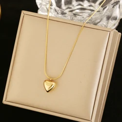 New Classic Simple Gold Heart Pendant Stainless steel Short Necklace For Woman Fashion Jewelry Girl Sexy Necklace gift