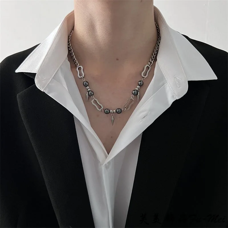 Hip-hop Punk Personality Titanium Steel Rivets Cuban Chain Stitching Irregular Necklace Dark Men and Women Party Jewelry Gift