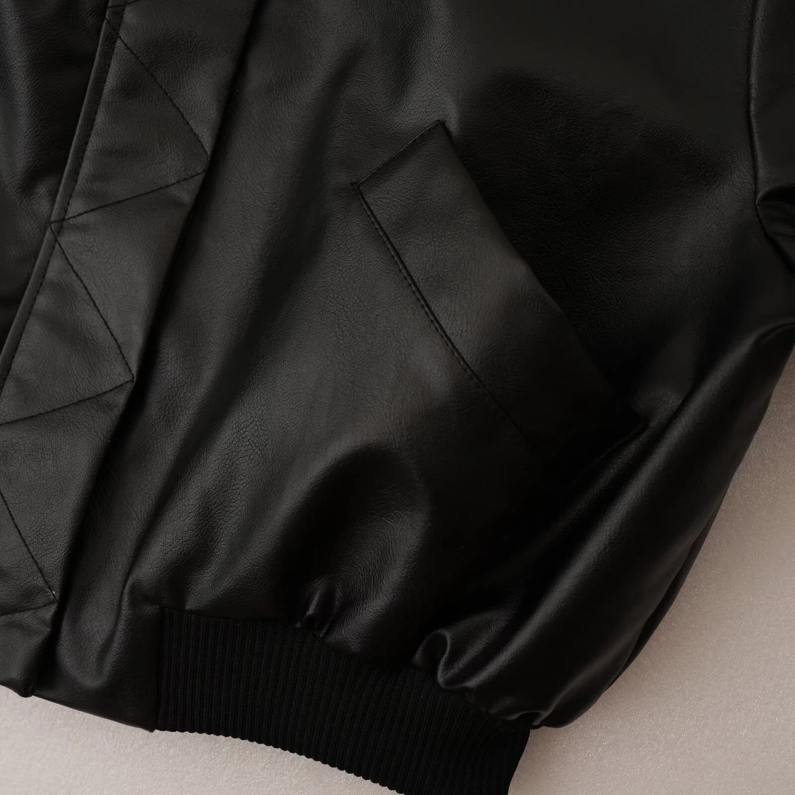 European and American style 2026 early autumn new product women's shoulder pad leather effect pilot jacket jacket