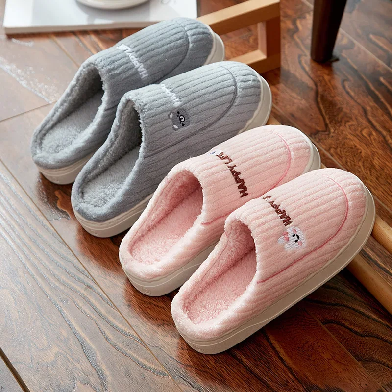 Pantofole in cotone da donna inverno nuova casa coperta calda coppia simpatico cartone animato coniglio pantofole in peluche antiscivolo da uomo