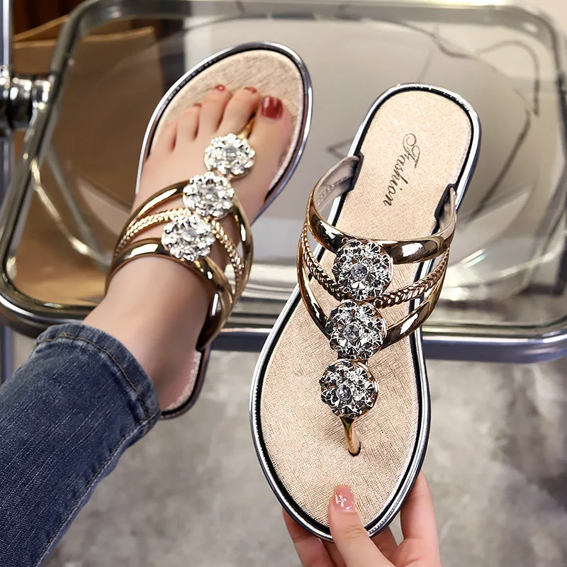 2024 Summer Women's Slippers Flower Flat Bottom Slippers Women's Rhinestone Versatile Outerwear Flip-Flops Women