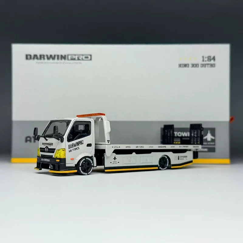 GCD 1:64 Scale Hino 300 Darwin Flatbed Trailer Alloy Truck Model Replica Toy Static Finished Decoration Adult Gift Collectibles