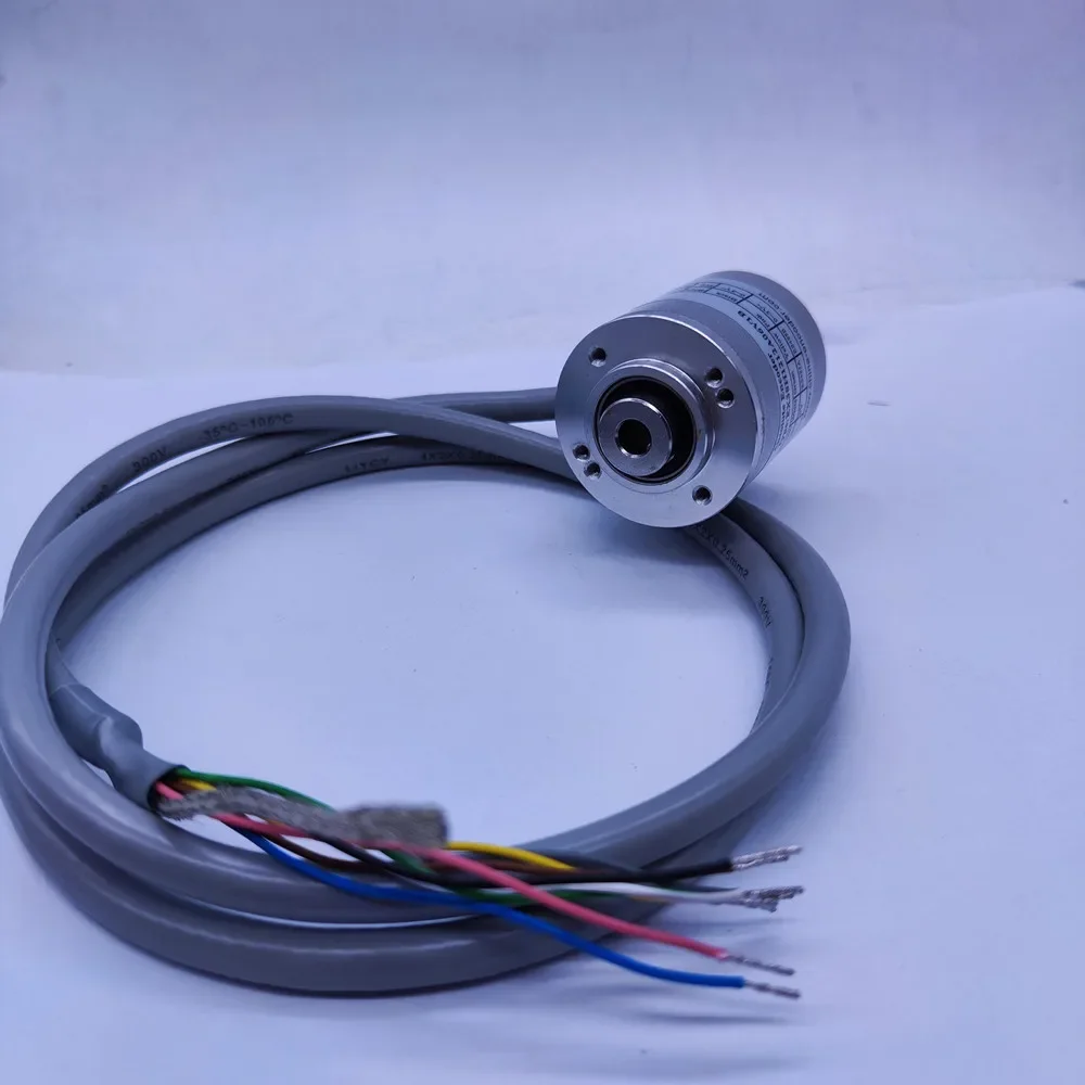 

НОВЫЙ 12-битный кодировщик напряжения 5 В EX38H1212A06V1B Абсолютный энкодер