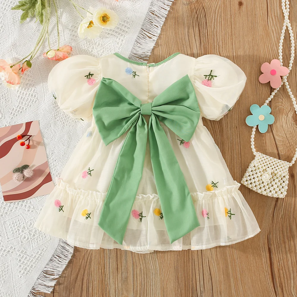 

Summer New Small Floral Embroidery Baby Girl Dress, Sweet And Cute Bow Children'S Clothing (9 Months -3 Years Old)