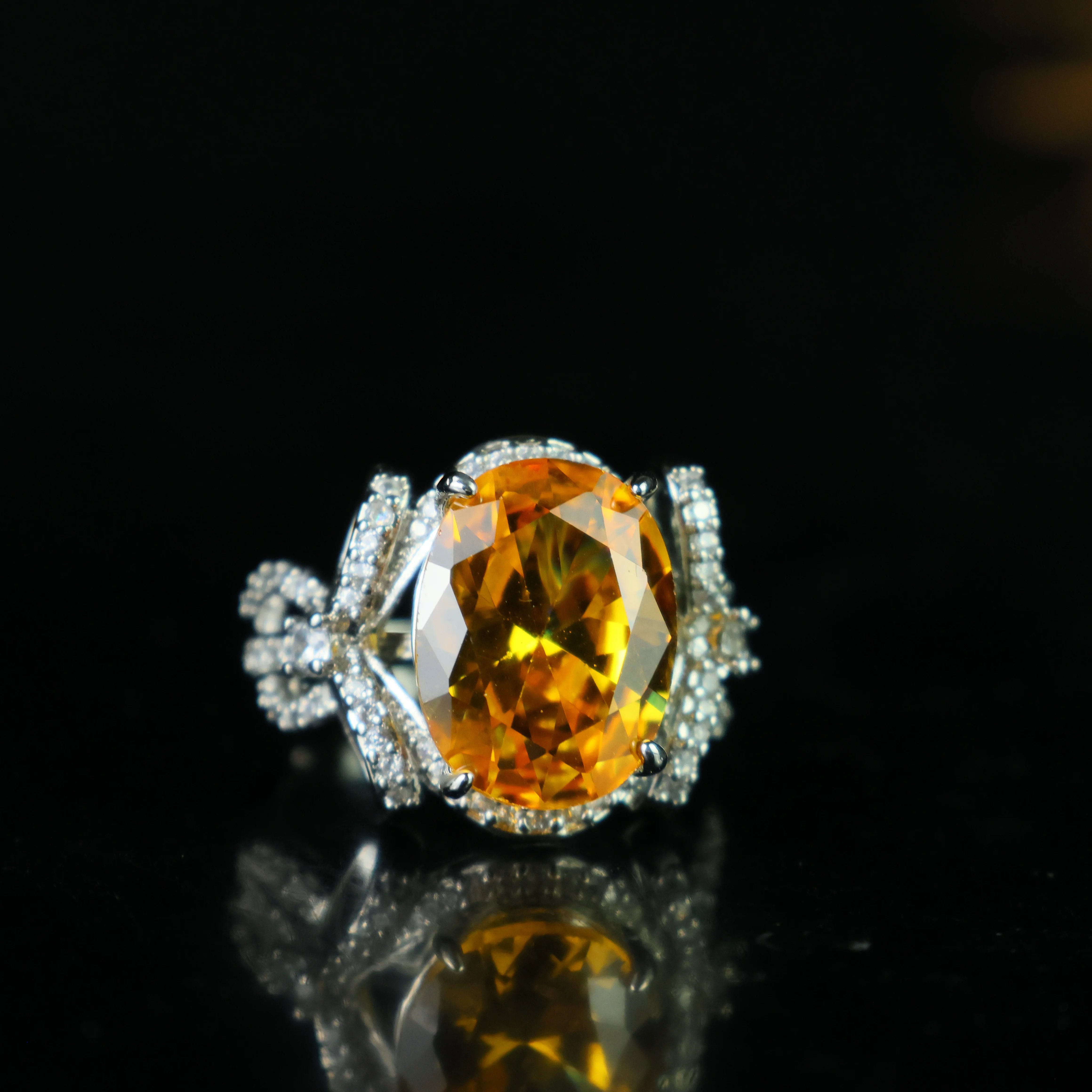 pendentif-et-bague-en-diamant-de-qualite-superieure