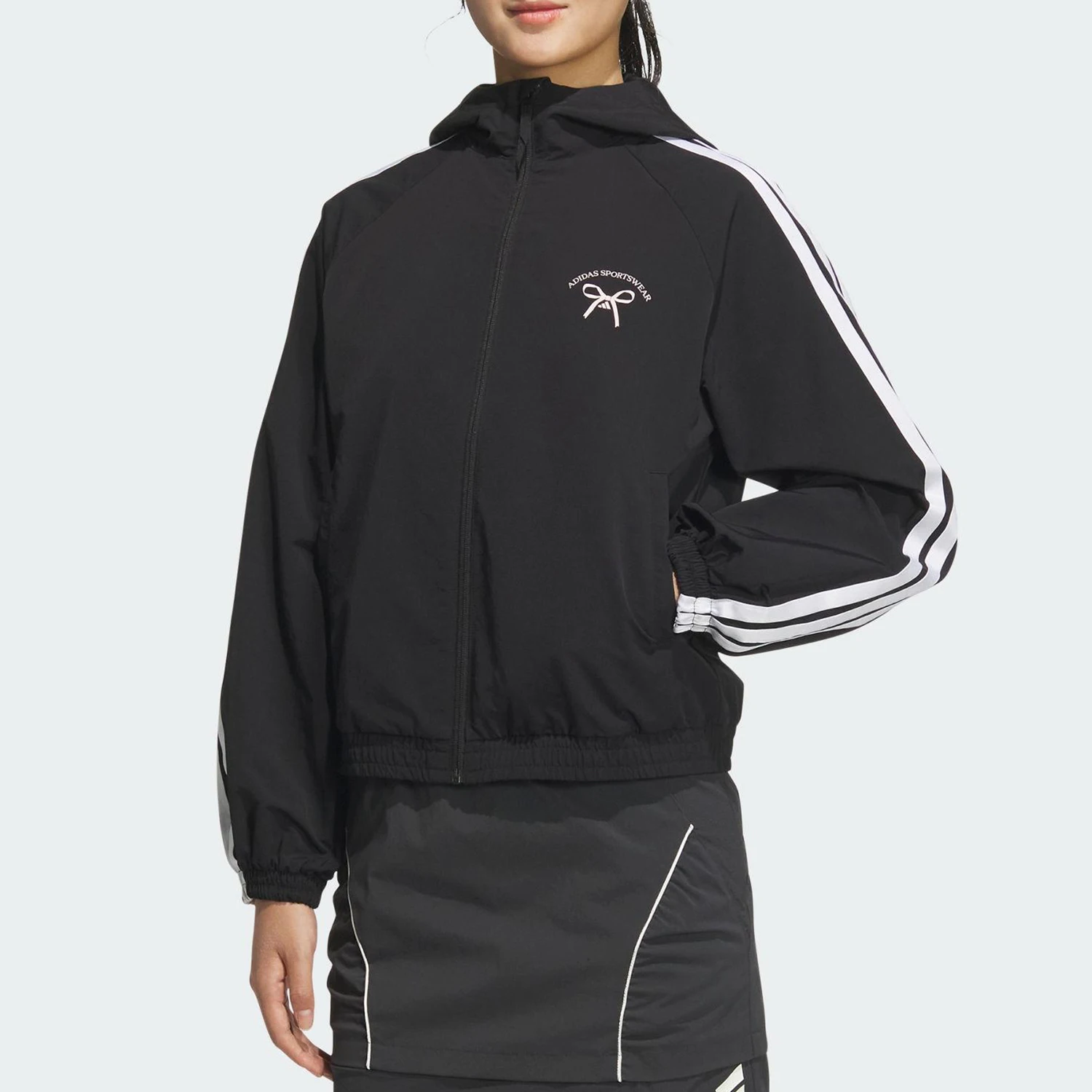 

Официальная весенняя новая женская тканая куртка Adidas с капюшоном JY7611