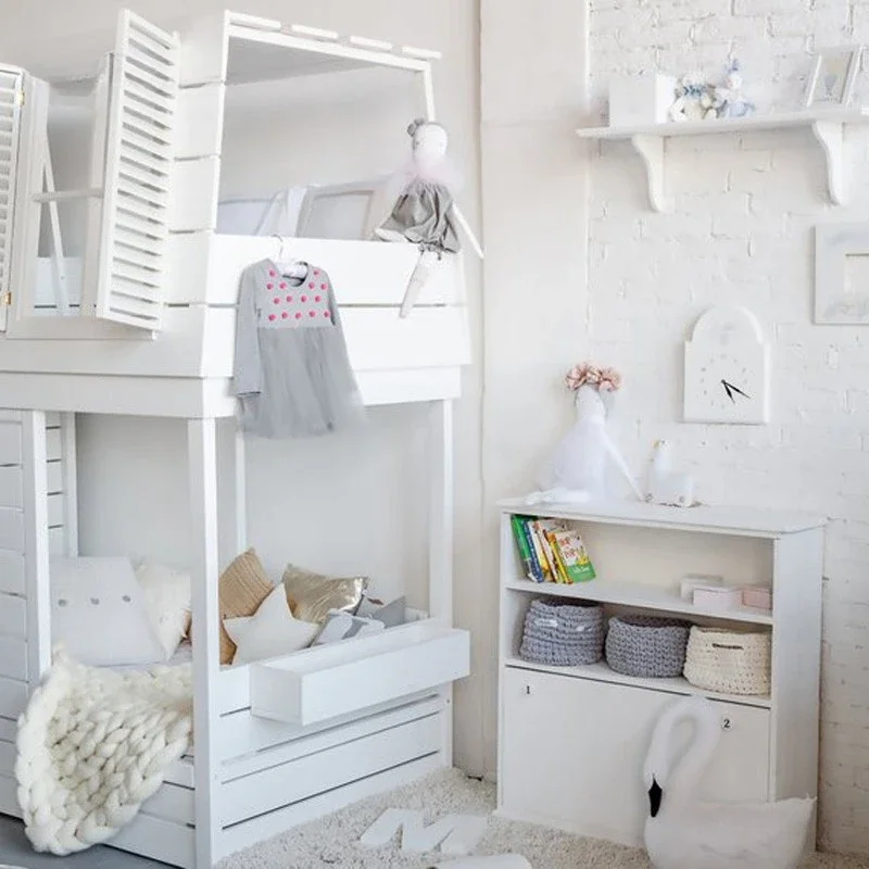 الأطفال المبدعين، صعودا وهبوطا، الخشب الصلب حماية البيئة، الأم العالية والمنخفضة، بيت شجرة