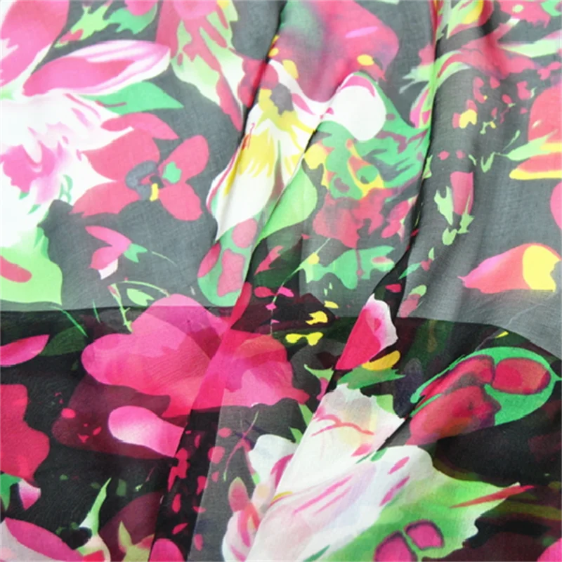 Hot Sale Silk Chiffon Fabric Large Green Floral Printing Design Elegant Style Chinese Supplier for Lady Popular Dress