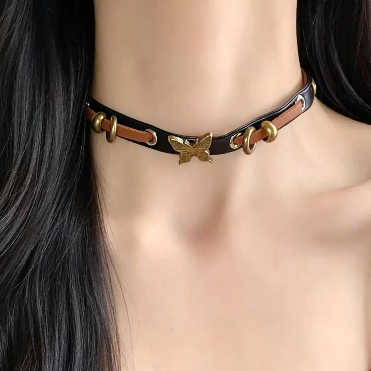Punk Suburban design style  Temperament Diva Y2K style National style  Butterfly Double-layer Leather Alloy Collar chain