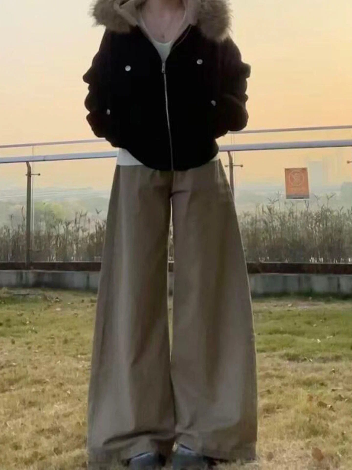 

Retro American High Waist Slim Fit Jeans Women's Summer New BF Lazy Wash Khaki Wide Leg Pants Casual Straight Cut Denim