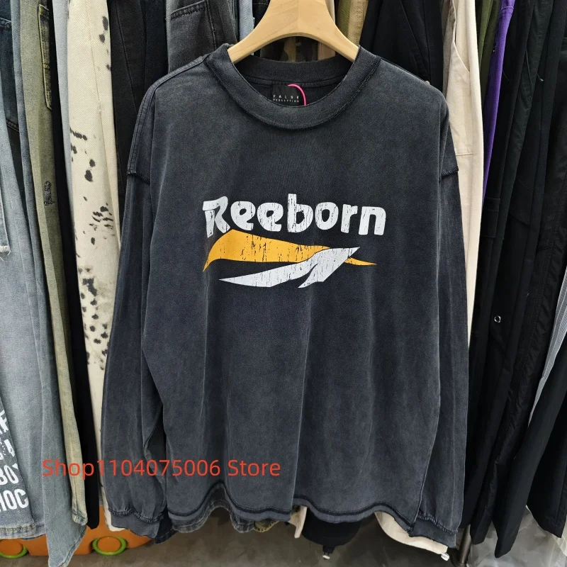 

Винтажная потертая черная футболка с потертым принтом и длинными рукавами, уличная мода113