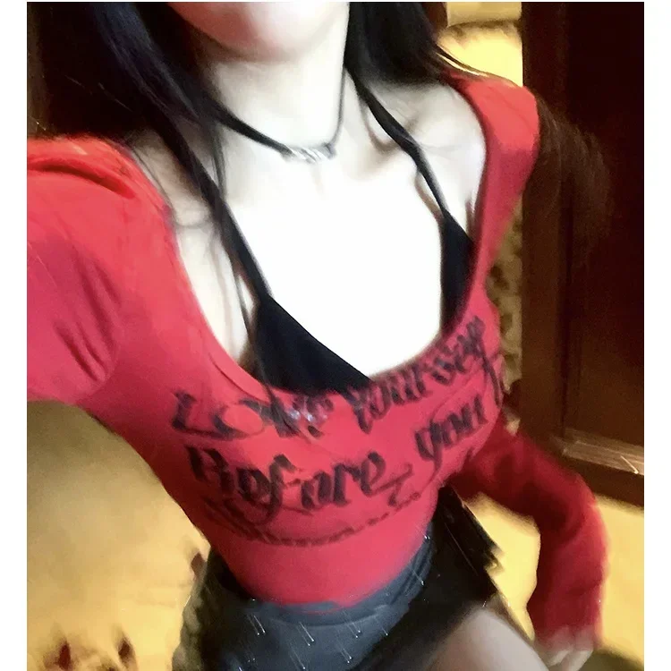 Primavera New Spice Girl Crop Top Gotico Lettera Stampa T-shirt a maniche lunghe + Canotta Trendy Slim Fit High Street Donna Y2k T-shirt