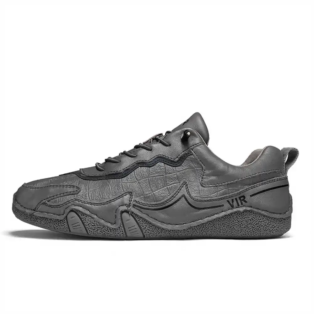 

Small Numbers Zimni Boot Shoes Man Tennis Boot Skateboard Shoes For Men Sneakers Sport Leading Second Hand Global Brands