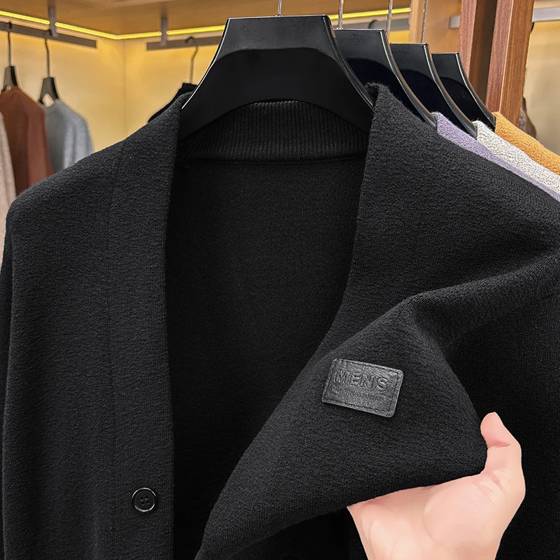 Trend High-Quality Brand knitted cardigan V-neck luxury embossed men's autumn new button sweater coat soft comfort casual shawl