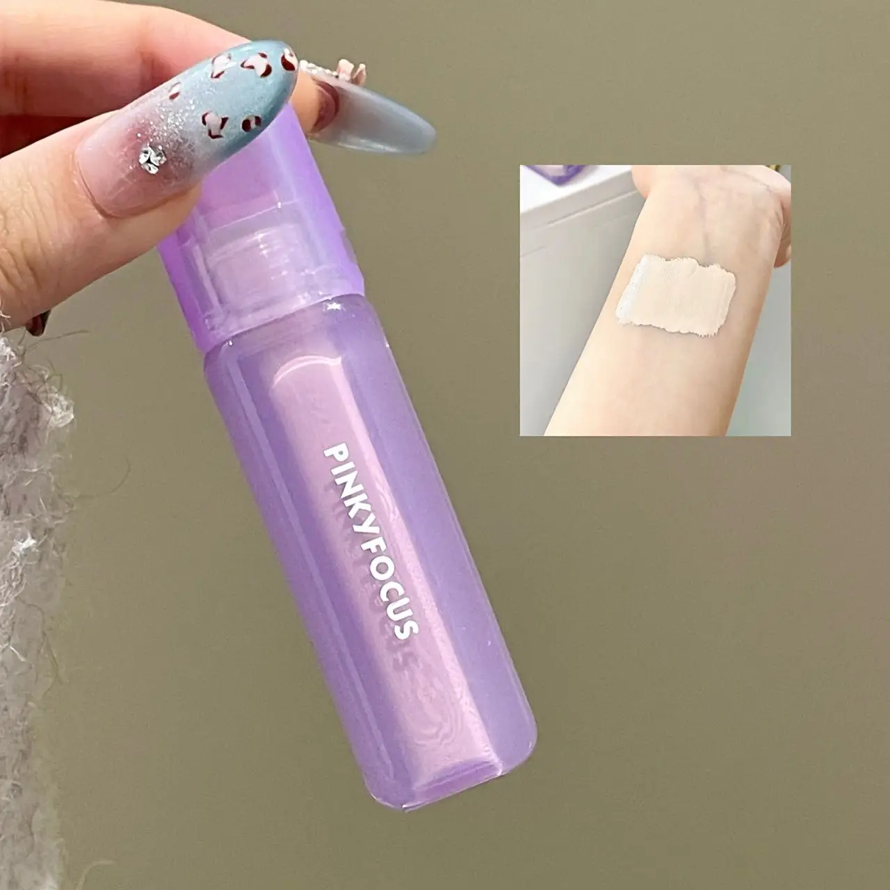 سائل خافي عيوب البشرة الشفاف من Pinkyfocus، مرطب، شفاف ومنعش، تفتيح طبيعي وثلاثي الأبعاد، يدوم طويلاً وليس من السهل أن يخرج، سائل كريم أساس خافي عيوب البشرة