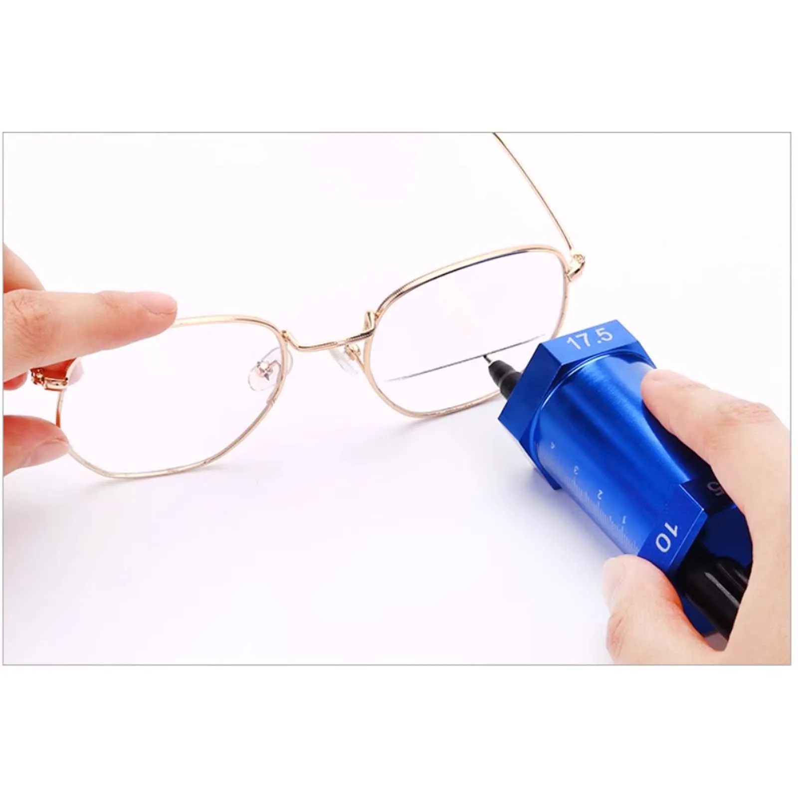 Lens Template Scriber Draws, 3-Hole Liner Horizontal Alignment Parallel Calibration Line for Eyeglass Lens