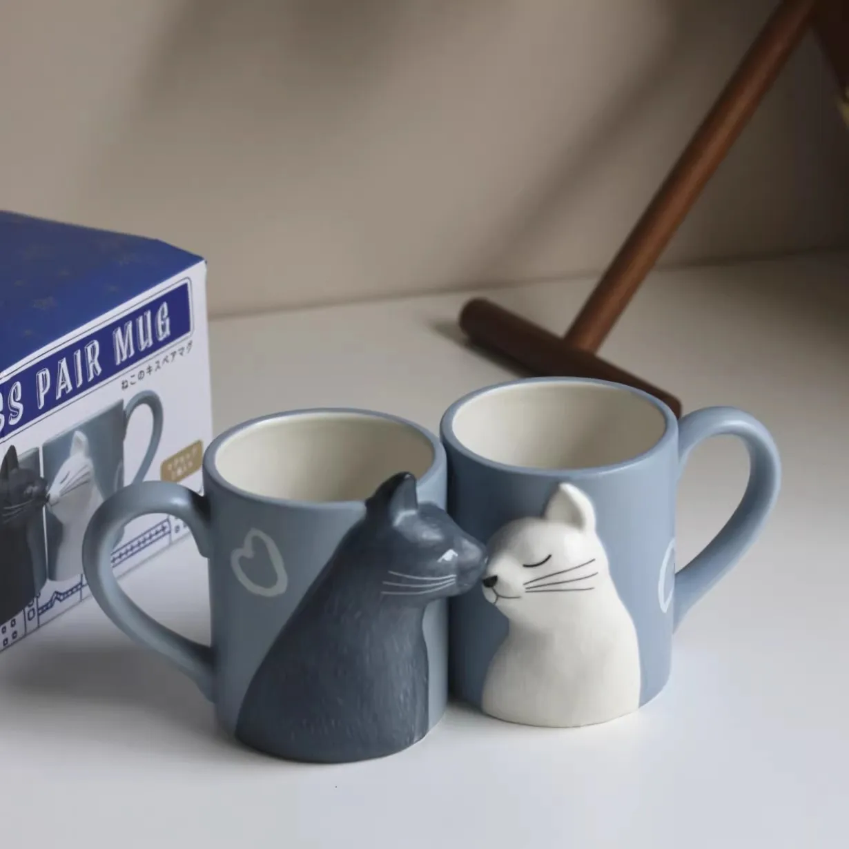 2pcs 3D Cat Cup Stereo Cat Couple Ceramic Mug Pink and Blue Cat Kiss Cat to Mugs Valentine's Day Gift Marriage Housewarming