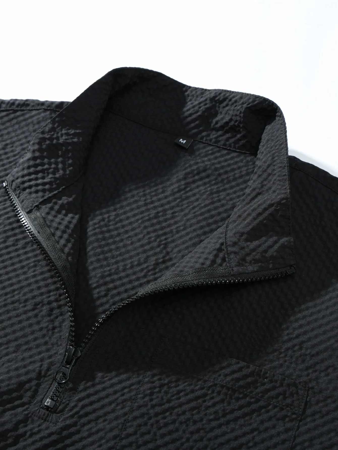 بدلة شورت رياضية كاجوال بأكمام قصيرة للرجال، قماش صديق للبشرة، ماصة للرطوبة ومسامية، مع رباط، لون عادي نقي، مناسبة للرياضات اليومية، المنزل، ركوب الدراجات، التخييم، تسلق الجبال والمشي لمسافات طويلة