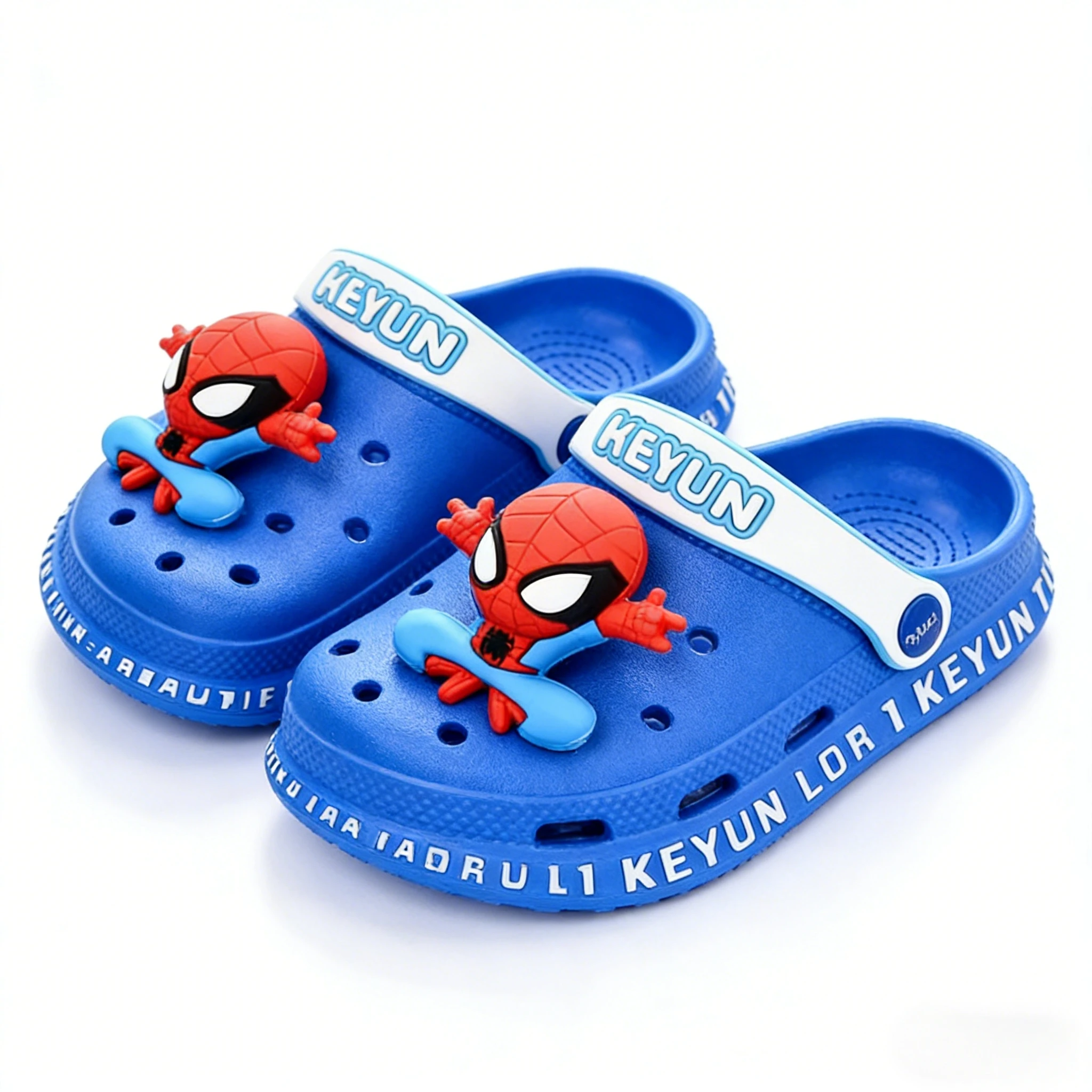 

Детские садовые сандалии Marvel для мальчиков, летние тапочки с рисунком Человека-паука для девочек, домашняя нескользящая пляжная обувь из ЭВА для взрослых и детей, размер 13-26 см