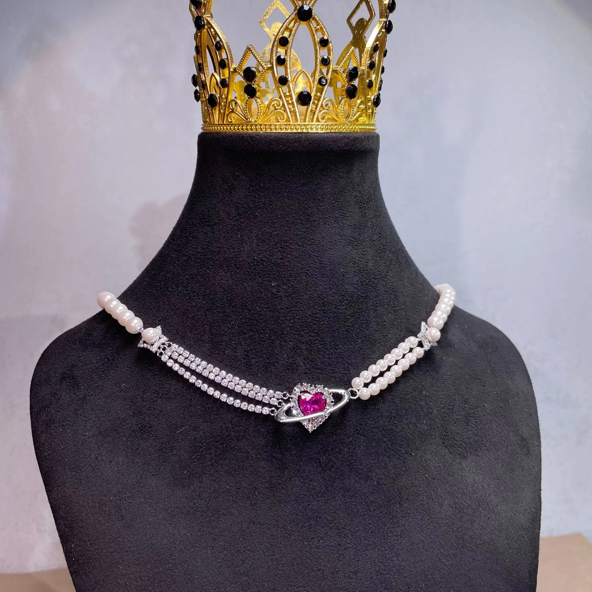 

Heart Shape Red CZ Stone Pendant Necklace Luxury Silver Color Choker Chains Crystal Sweater Neckalces Ladies
