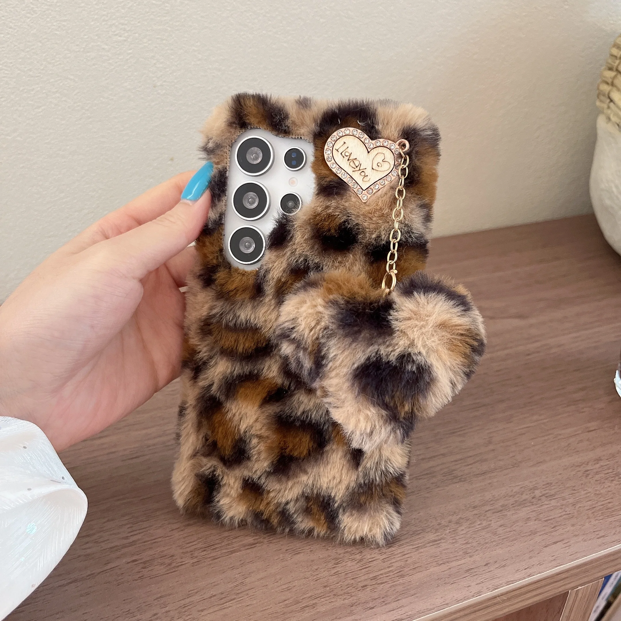 Furry Leopard Heart Pendant Phone Case for Samsung S22 S23FE S24plus S25 S26 Ultra Plush Design Mobile Phone Cover Accessories view 5