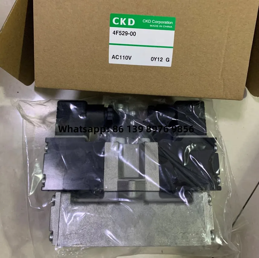 In-Stock CKD Solenoid Valve 4F529-00-Ac110v 4F520-15-Ac110v 4F520-15-Ac220v