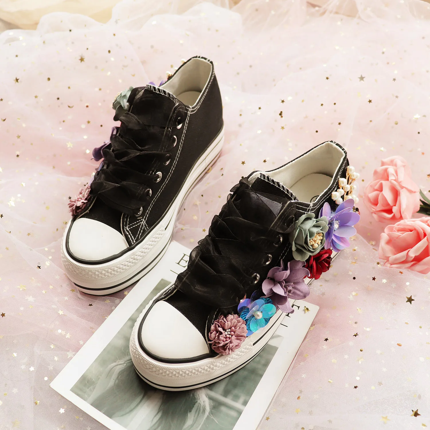 2022 Spring New Inner Increase 6cm Thick Soled Canvas Shoes Women\'s 3D Flower Black Single Shoes Canvas Handmade