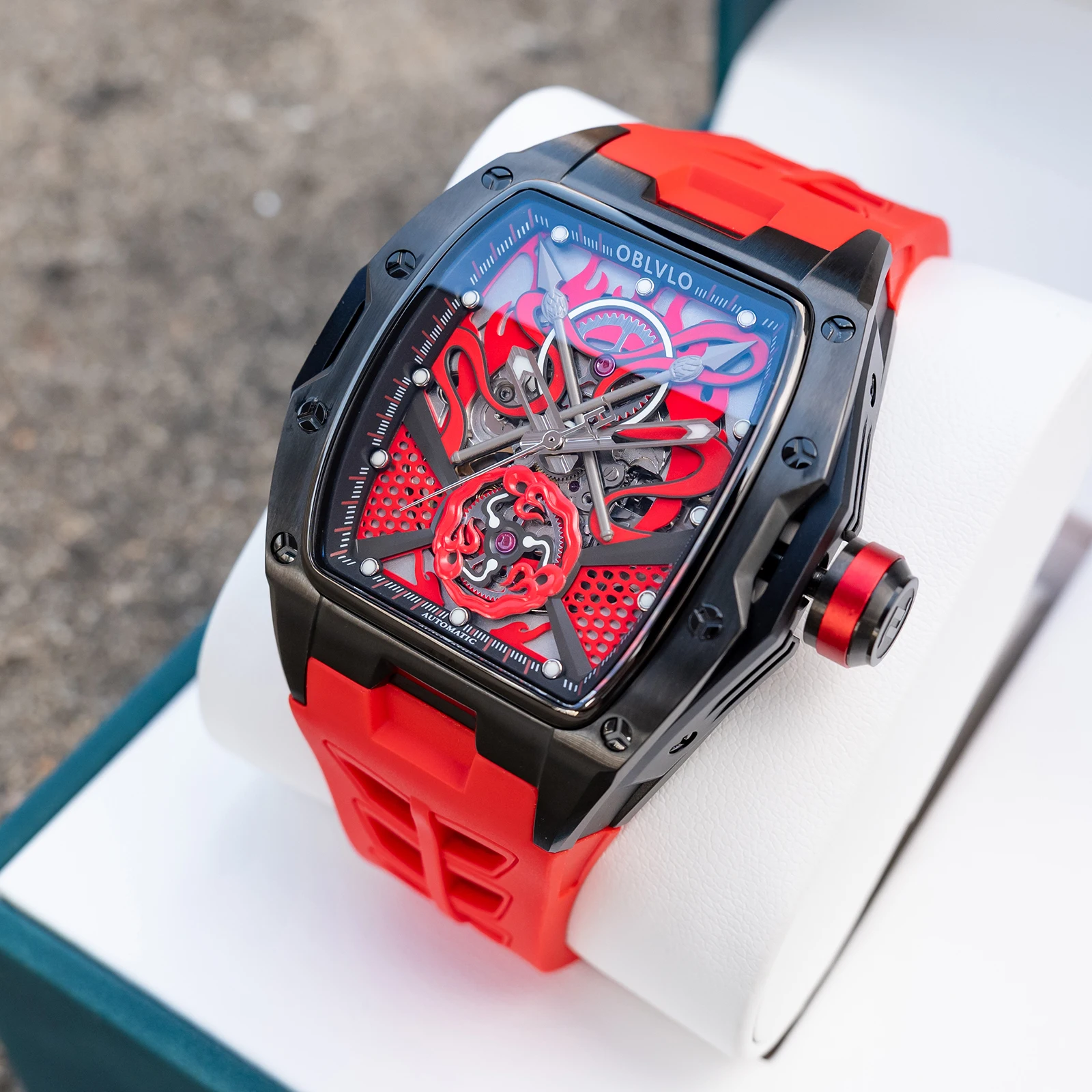 

OBLVLO мужские автоматические часы со скелетонизированным красным циферблатом, дизайнерские часы Tonneau, супер светящийся силиконовый ремешок, модные спортивные часы ZM