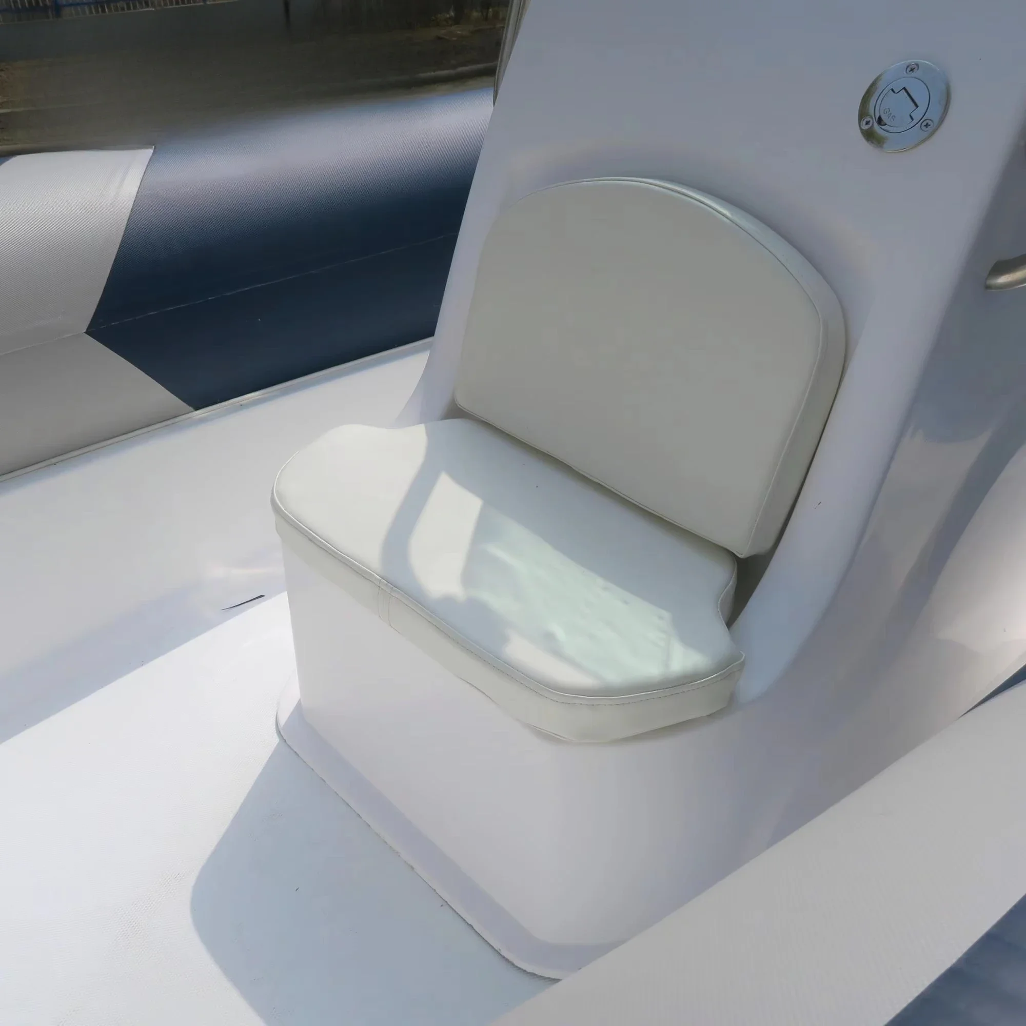Perahu RIB-520 Fiberglass Tiup Mewah 1.2mm 5.2m PVC/hypalon Laris Manis