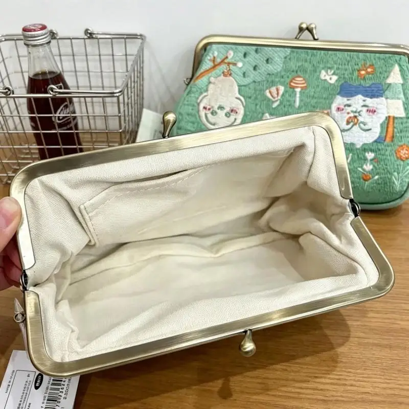 bolsa-de-maquiagem-bordada-com-desenho-kawaii-de-anime-chiikawa-boca-dourada-bolsa-de-armazenamento-para-viagem-sacolas-de-presente-para-mulheres