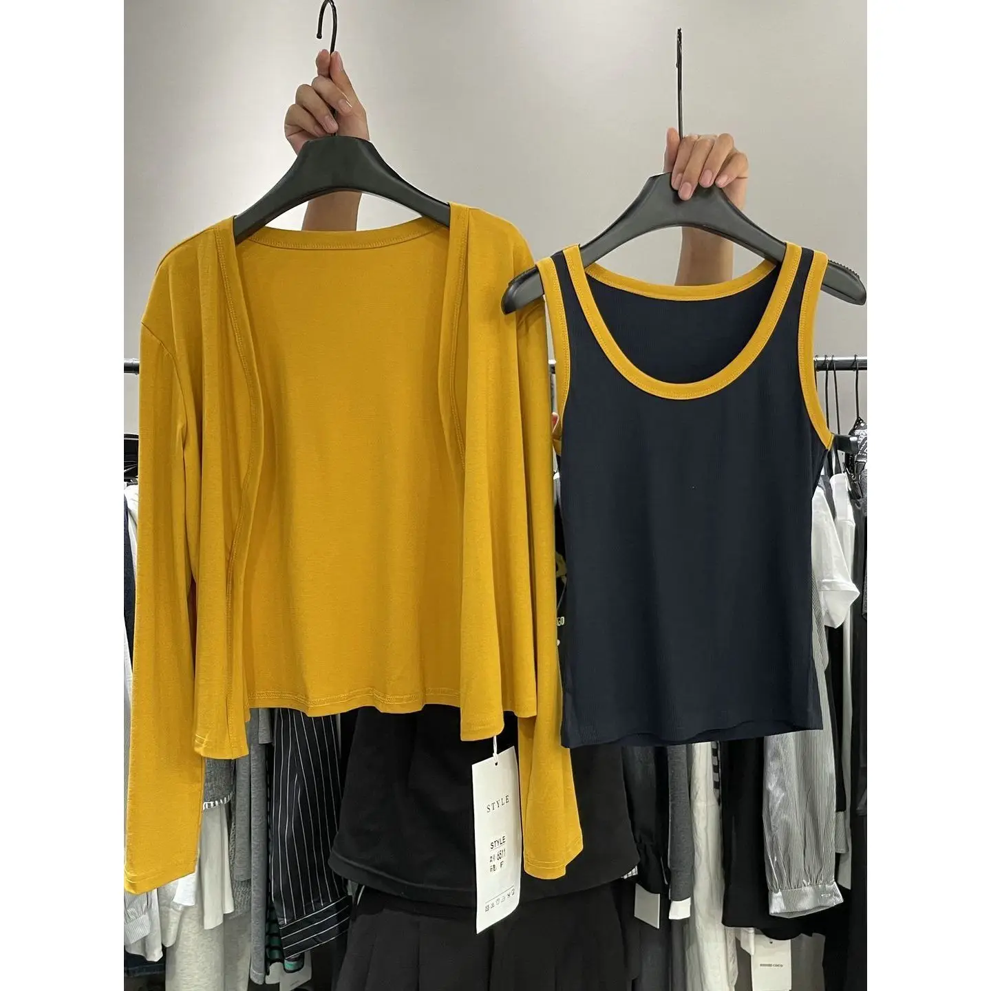 Korean Style Sweet Color Block Long Sleeve Short Crop Top And Open Cardigan Two Piece Set for Women Early Autumn New Arrival