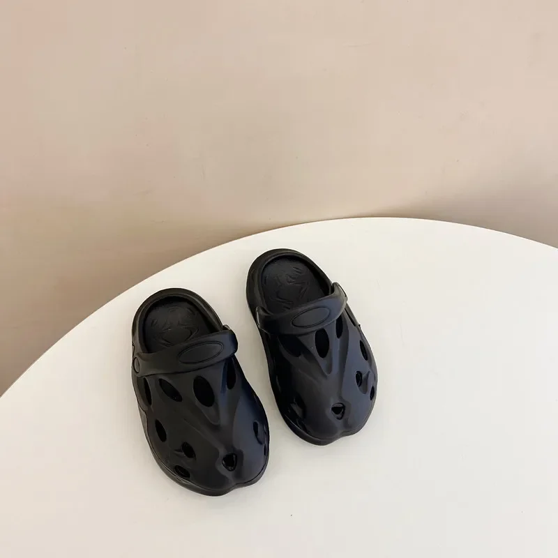 Sepatu anak-anak, sepatu anak-anak Musim Panas 2024, baru modis anak laki-laki dan perempuan EVA sepatu pantai bayi Non-slip modis kasual sandal Slip-on