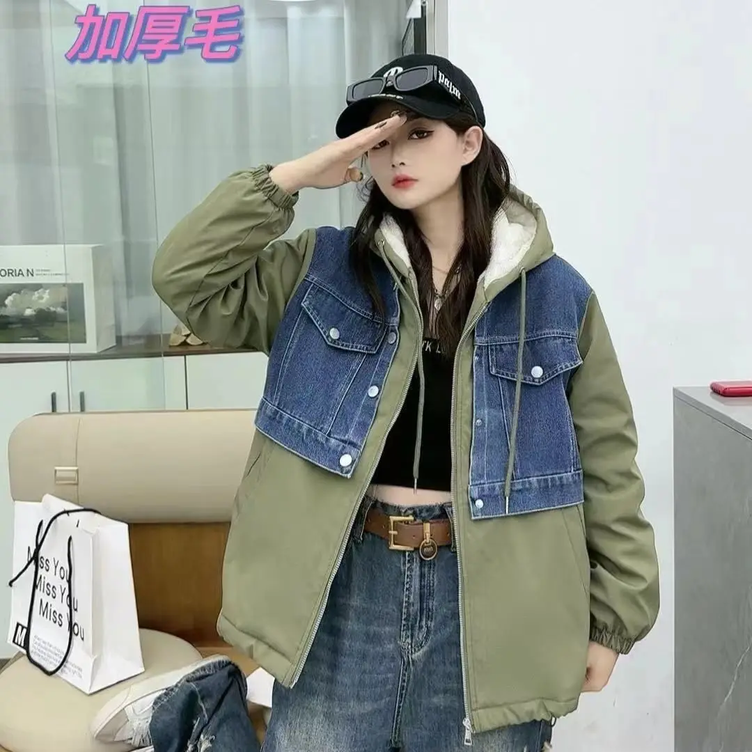 

Splicing Denim Jacket Female 2026New Winter Cowboy Coat Casual Loose Hooded Outwear Warm Cold-proof Cotton-padded Coat Women Top