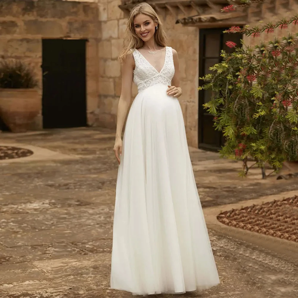 

Classic Tulle Wedding Dress for Pregnant Woman Customized Lace V-Neck Floor Length Sleeveless Bridal Gowns A-Line Lace Up Back