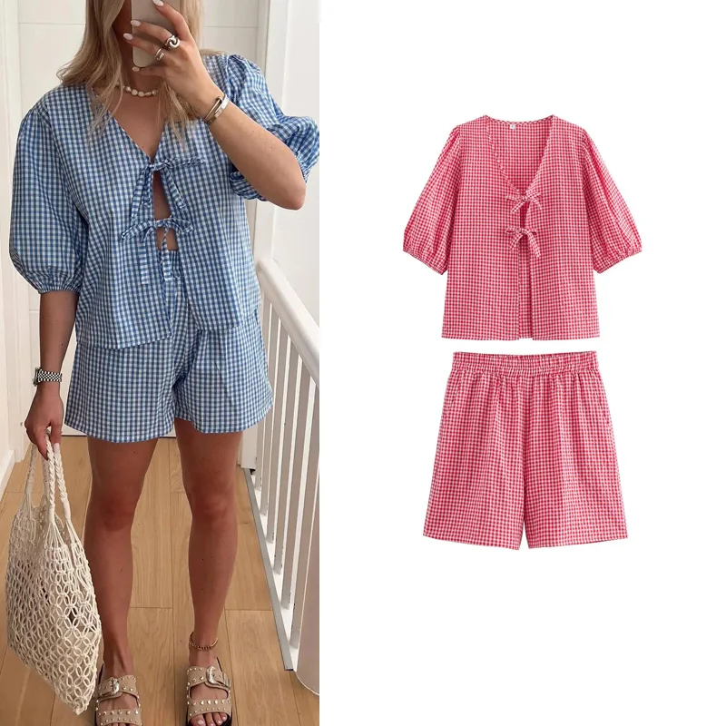 

Spring New Sweet Fashion V-neck Bubble Sleeve Plaid Knot Top High Waist Casual Shorts Women's Set Casual Cotton Blend