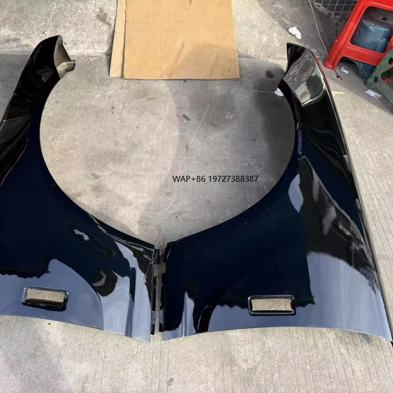 

The Right Front Fender of the for -Ghost First Generation 41007242852