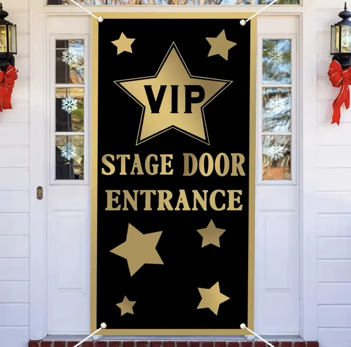 Movie Night provides decorative props for Hollywood themed parties, award ceremonies, and charming celebrity entrance parties