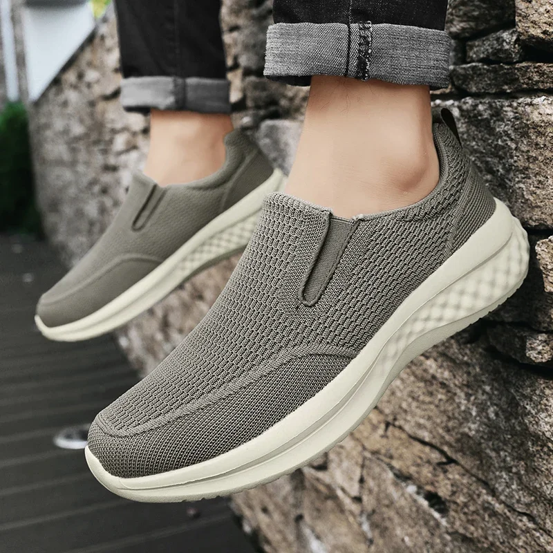 

Мужская обувь, повседневные лоферы, легкая дышащая обувь на плоской подошве, мужская вулканизированная обувь для отдыха, прогулочные кроссовки, обувь больших размеров 39-46