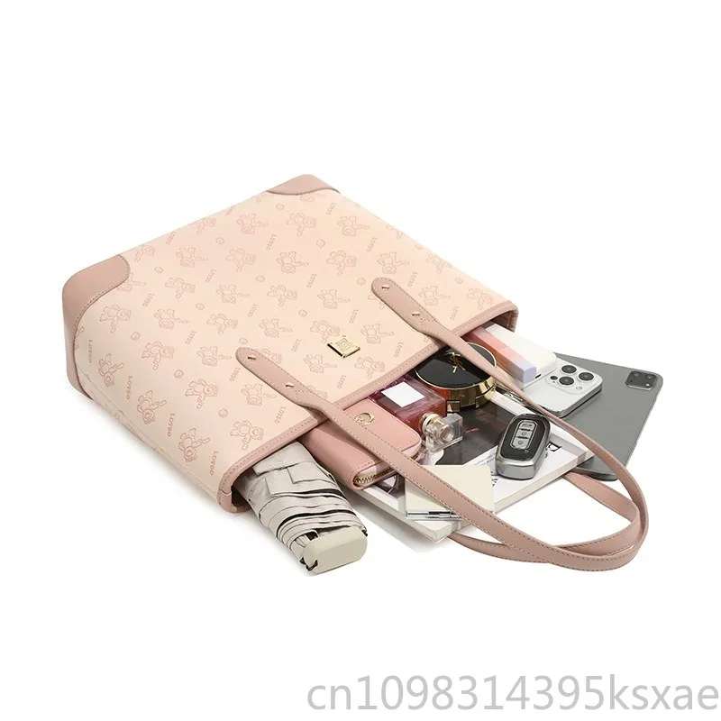 Disney strawberry Bear Print Series Tote Bag Women's Luxury Large Capacity Casual Shoulder Purse Handbag Daily Use