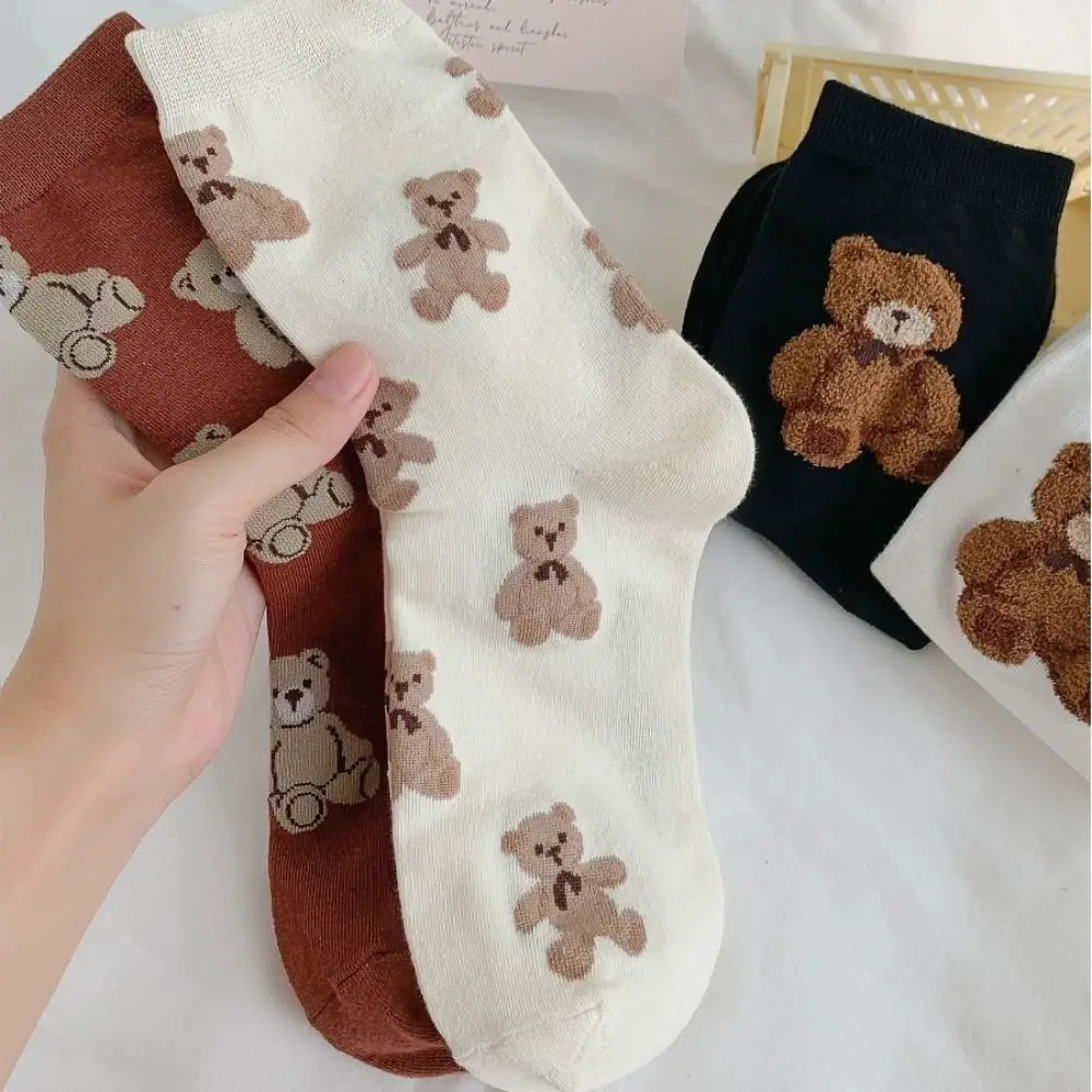 1 Pair Cartoon Bear Women Socks Comfortable Harajuku Skateboard Girl Socks Novelty Breathable Socks Gift