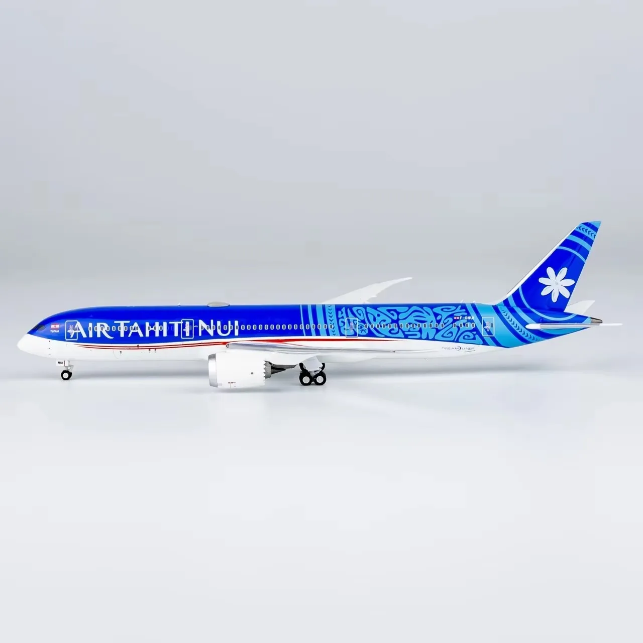 Alloy Collectible Plane Gift NG Model 1:200/400 Air Tahiti Nui \