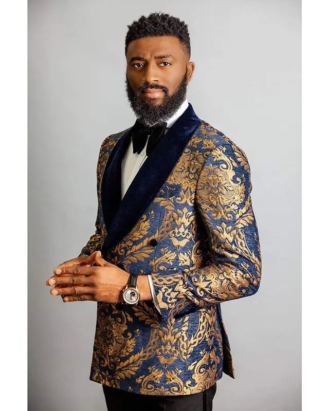 

Выполненные на заказ темно-синие золотые двубортные мужские костюмы с цветочным принтом и брюками, свадебный пиджак для шафера, костюм Homme, смокинг для жениха