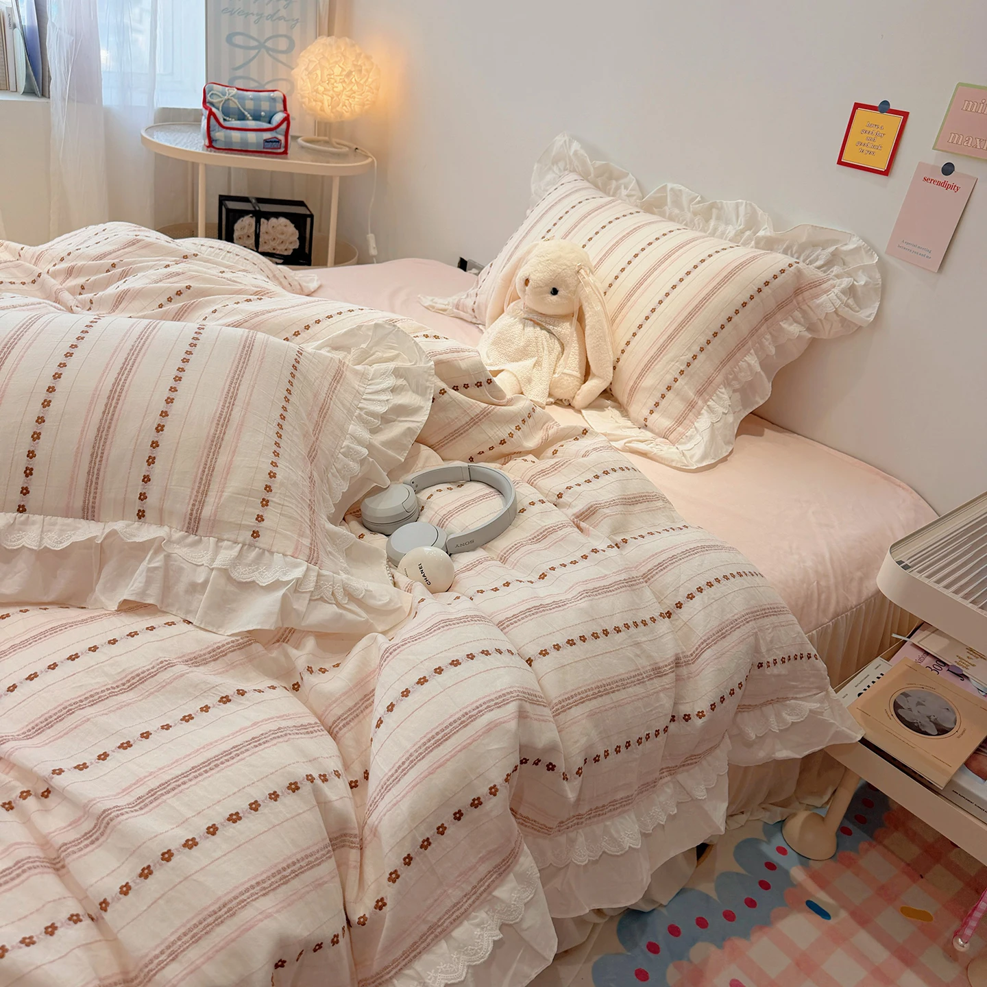 

2026 Korean Princess Style Bedding Sets Grand Jacquard Quilt Cover Bedclothes Decor Woman Girls Bedroom Duvet Cover 4pcs