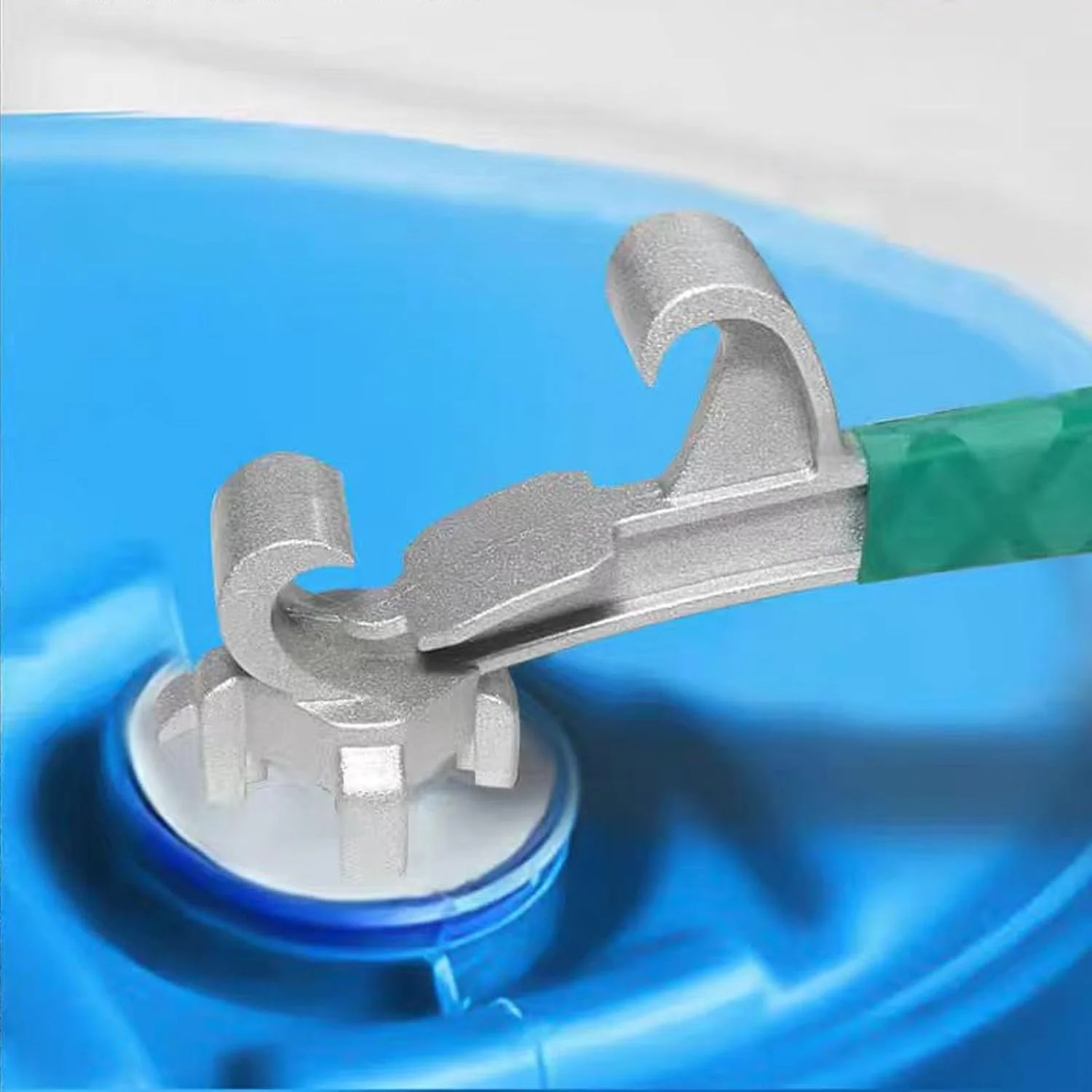 Aluminum Drum Wrench Bung Wrench, Barrel Opener Tool for Opening 10 15 20 30 55 Gallon Drum Fits 2