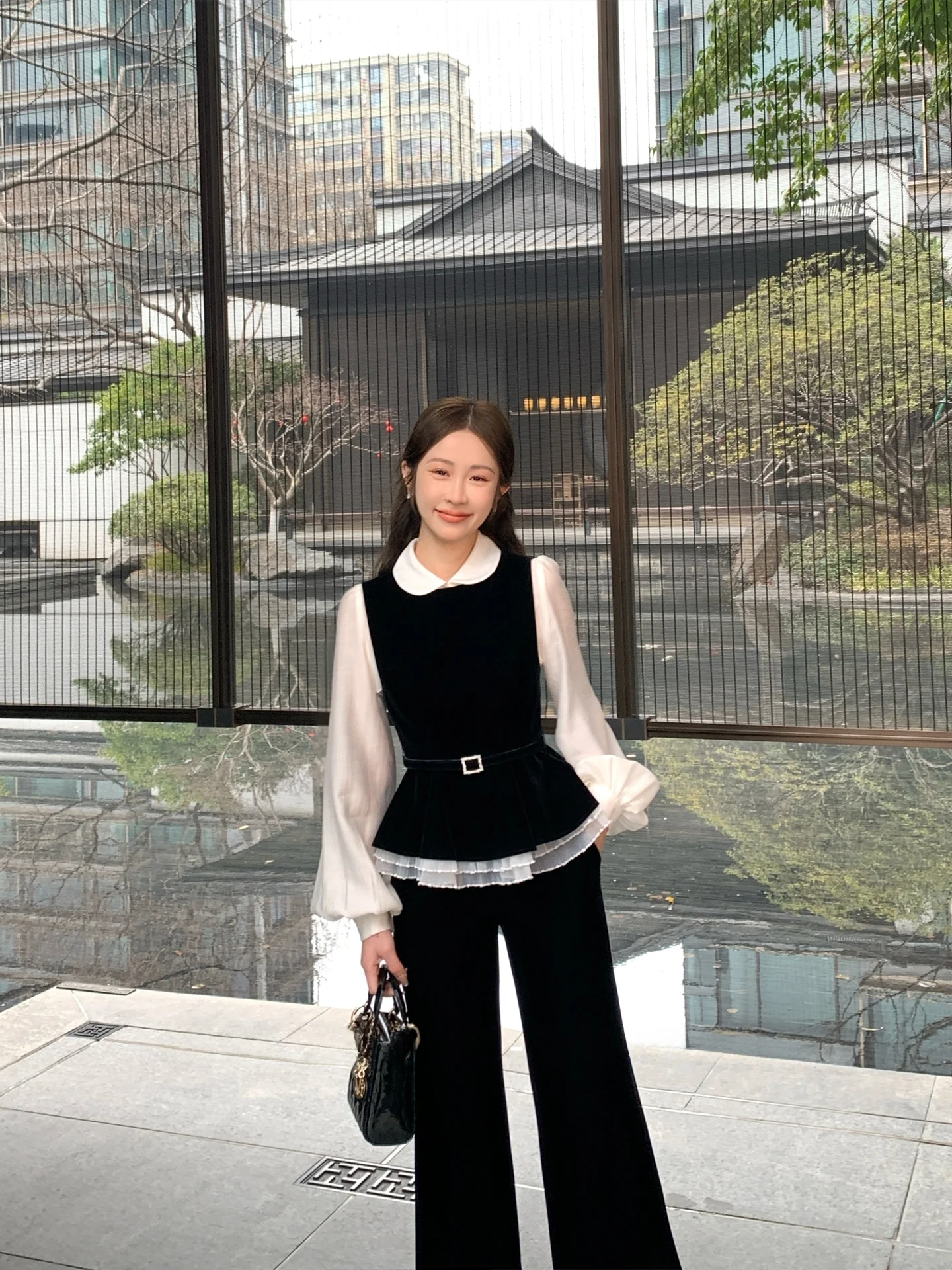 

Ele Velvet Vest Women's Bla Svel Waist-Cinching Top Vintage Sle Spring 2026 New Arrival Faionable Ladies' Clo...