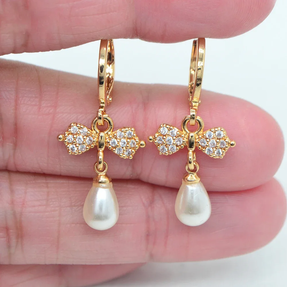 Fashion Gold Color Clear Zircon CZ Bowknot Teardrop Pearl Earrings for Women