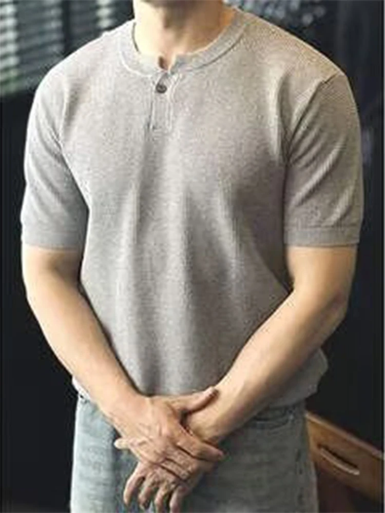 Daily Casual Knit Polo Shirt Mens 2026 Summer Outdoor Knitting Shirt Fashionable O Neck Breathable Loose Short Sleeve Shirt